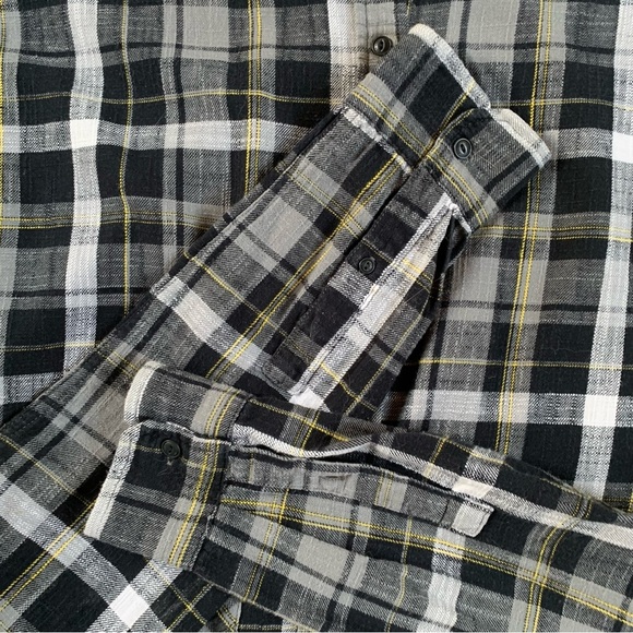Levi’s cotton flannel shirt size small - Picture 6 of 8